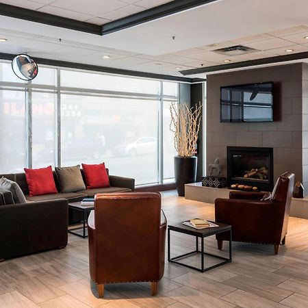 Готель Courtyard By Marriott Ottawa Downtown Екстер'єр фото